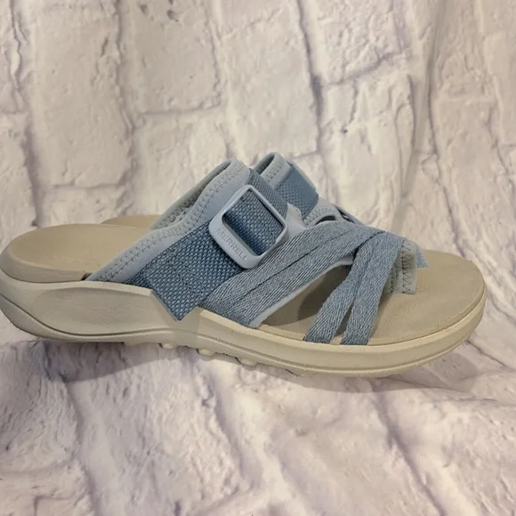 🔵MERREL “LIKE NEW” CHAMBRAY PERFORMANCE SANDAL - Picture 3 of 6